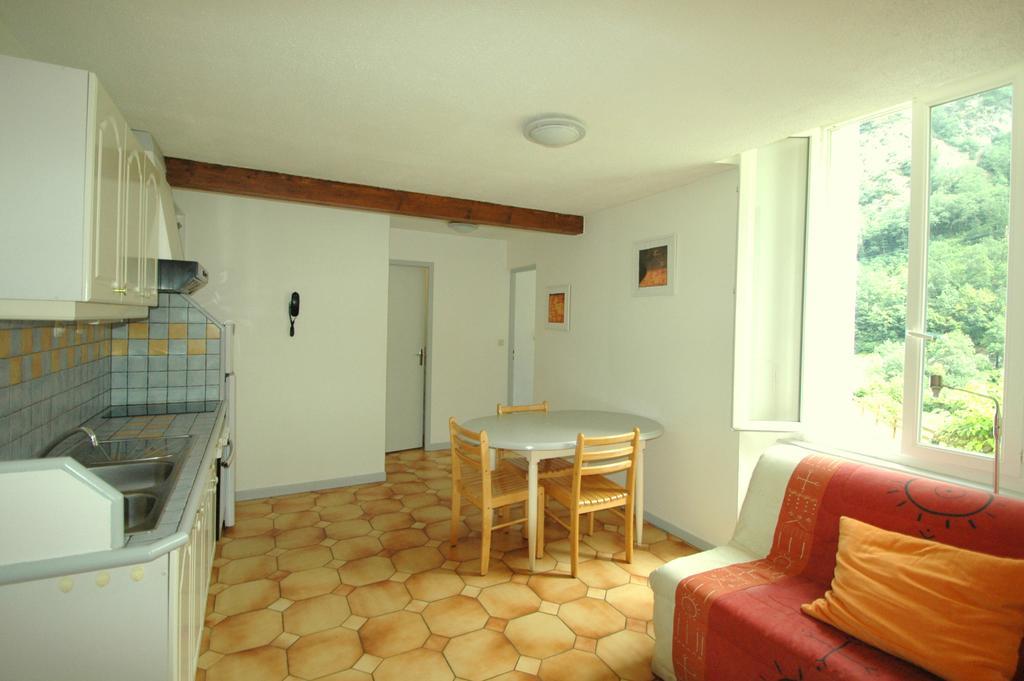 Appart Le Chili- Quartier Thermal- Parc Remarquable - Linge Fourni 吕兹-圣索沃尔 外观 照片