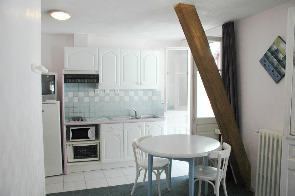 Appart Le Chili- Quartier Thermal- Parc Remarquable - Linge Fourni 吕兹-圣索沃尔 外观 照片